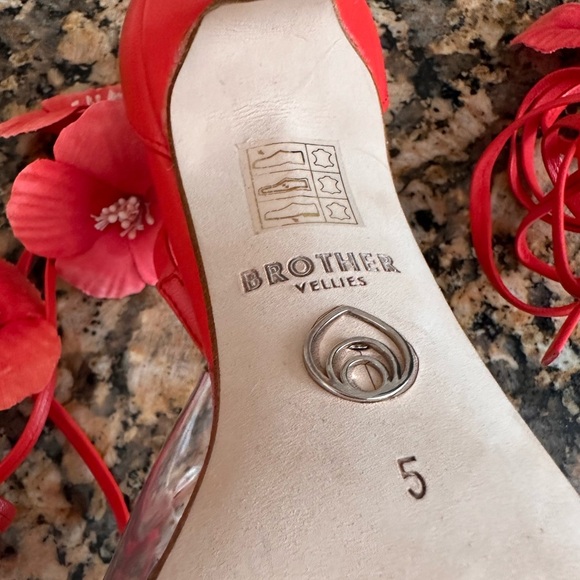 Brother Vellies de Fleur Ankle Tie Pointed Toe Pump - Picture 8 of 9